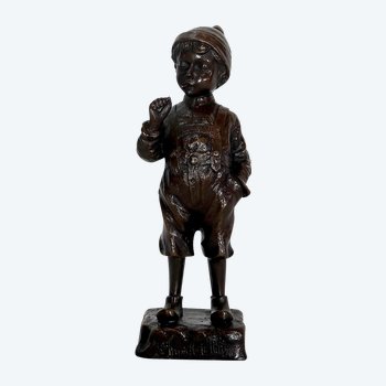 Bronzo "Il piccolo fumatore" di J. Schmidt-Felling - seconda metà del 19° secolo
