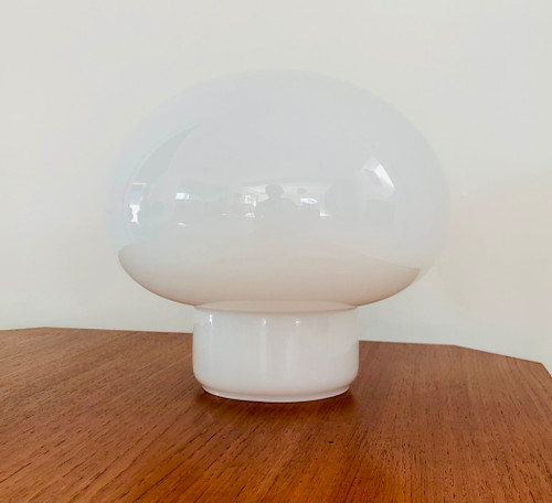 Lampe à poser en inox et verre opalin par Tronconi Illuminazione, Italie années 70 