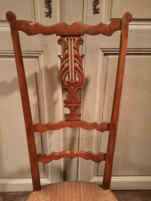 Pair of low cherry changing chairs from the 19th century.