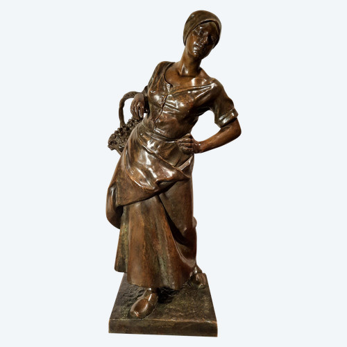Bronze représentant « La Vendangeuse » signé Antonin Larroux (1859-1937).