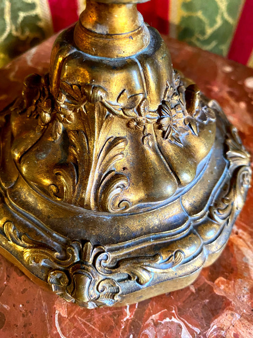  Beautiful solid bronze candlestick in Louis XV style from the N. III period gilded with mercury with 6 branches