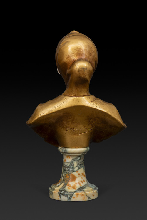 Busto in alabastro e bronzo dorato "GIOVANNA D'ARCO" (inizio del XX secolo) di G. VAN VAERENBERGH: