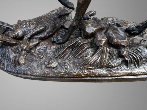 Bronze ancien du XIXe siècle patiné signé Beloc représentant un lévrier 