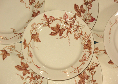 10 Lunéville earthenware plates with brown ivy decor, Art Nouveau period
