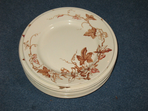 10 Lunéville earthenware plates with brown ivy decor, Art Nouveau period