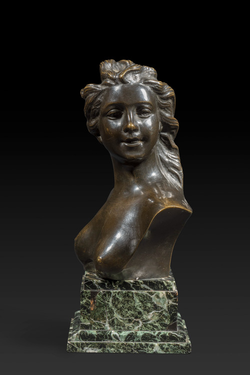 Il Busto di giovane donna con i seni scoperti di Jef Lambeaux (1852-1908):