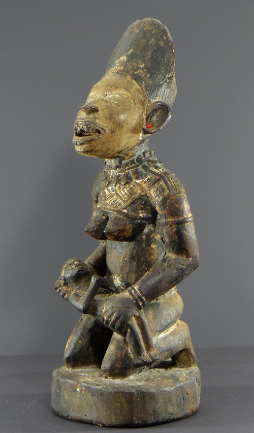 République Démocratique Du Congo, Peuple Yombe, Sculpture En Bois Sculpté, XXème Siècle.