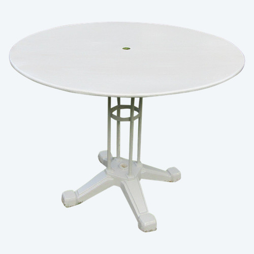 Garden table