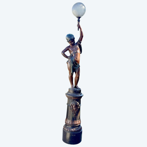 ANTOINE DURENNE 1822-1895 / PORTE TORCHERE CHERUBIN EN FONTE PATINÉE POLYCHROME
