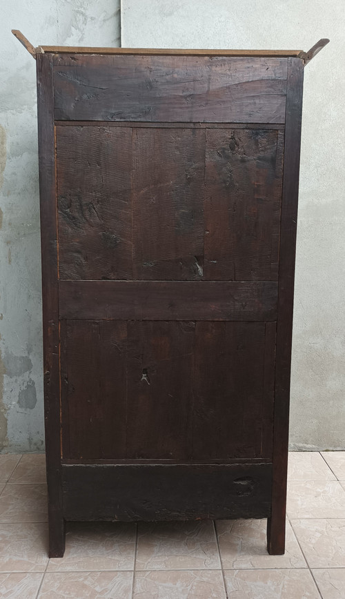 Vandeen Cabinet Man Standing Luigi XV in ciliegio