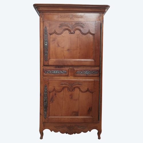 Vandeen Cabinet Man Standing Luigi XV in ciliegio