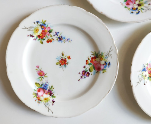Assiettes En Porcailaine Peinte De Paris Pillivuyt XIXème