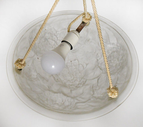 Suspension en pâte de verre de style Art Déco