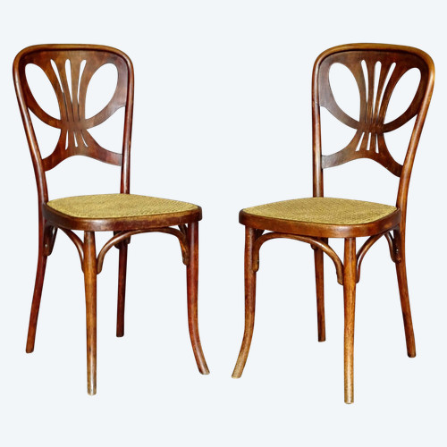 Two THONET chairs No. 642 