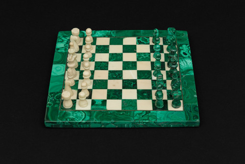 Small square chessboard in malachite and marble: