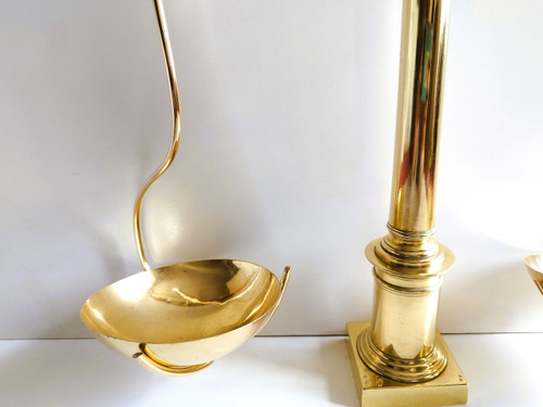 Petite balance en bronze et laiton 