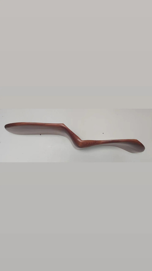Mensola da parete di grandi dimensioni dal design contemporaneo 