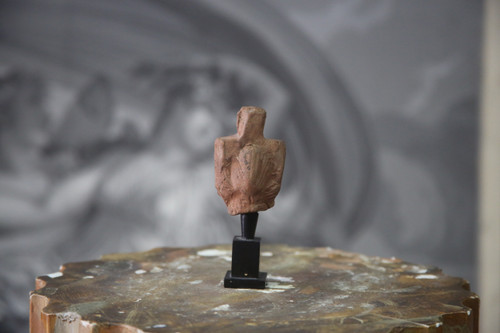 Testa femminile in terracotta, Egitto periodo romano