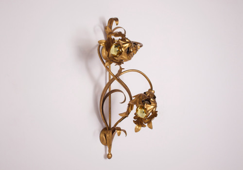 Florentine wall light.