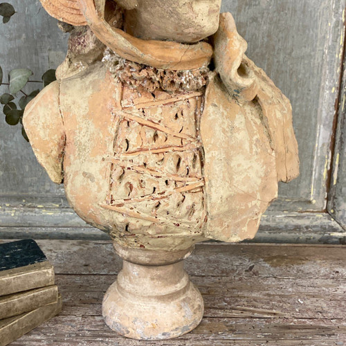Busto in terracotta firmato Garnier