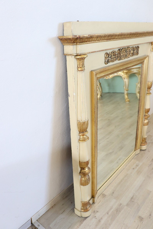 Miroir Doré Et Laqué de la période néoclassique