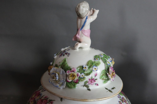 Pair of Samson porcelain covered pots