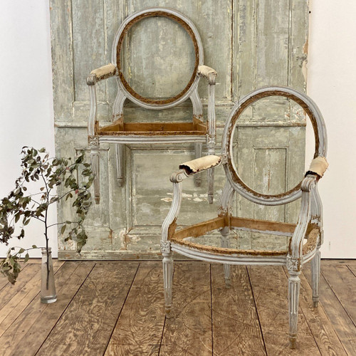 Pair of Louis XVI period Seats