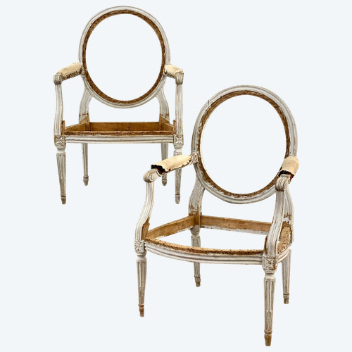 Pair of Louis XVI period Seats