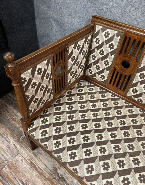Walnut bench seat in the Louis XVI / Directoire style, late 19th century.