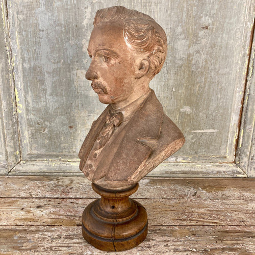 Büste aus Terrakotta XIX