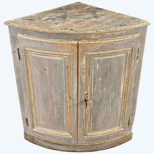 Encoignure de boiserie XVIII