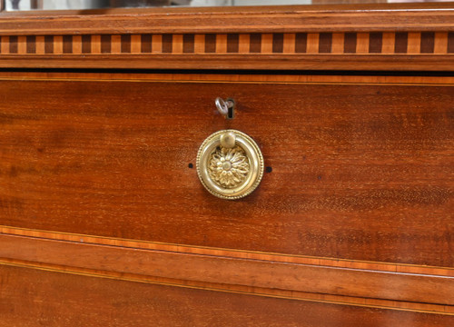Buffet deux corps en acajou du début du XXe siècle