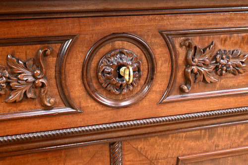 Buffet commode écritoire de conception parisienne