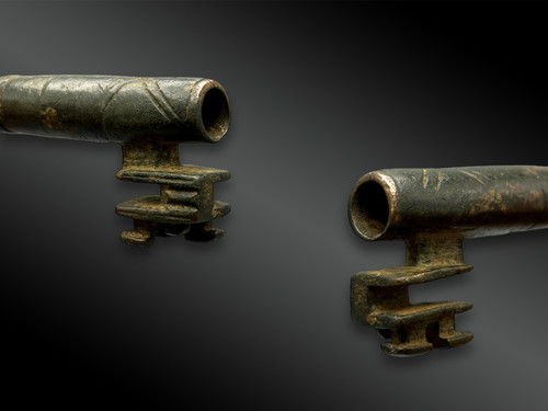 KEY - France - Late 15th century