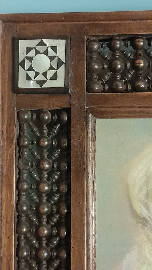Kleines, hochwertiges Pastell eines orientalischen Mädchens