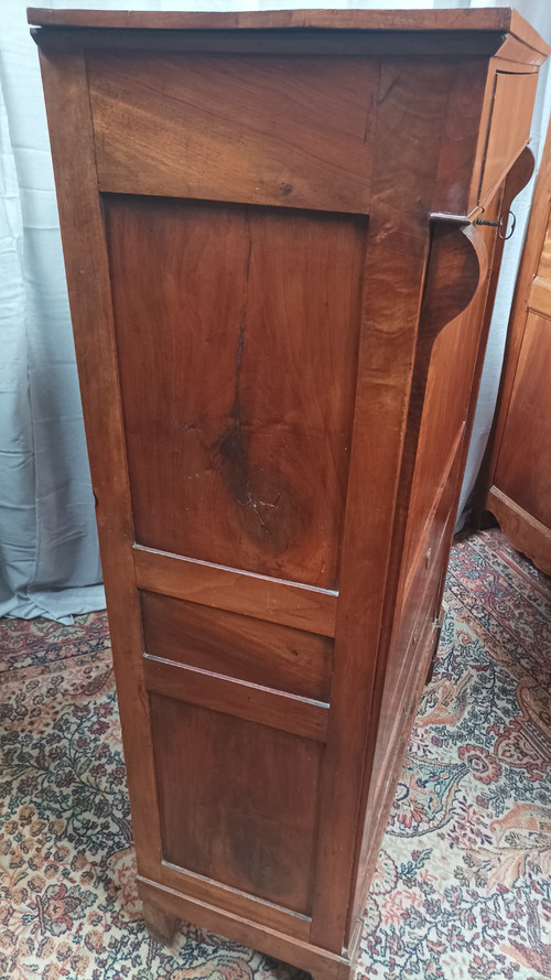 Secrétaire époque Restauration en noyer