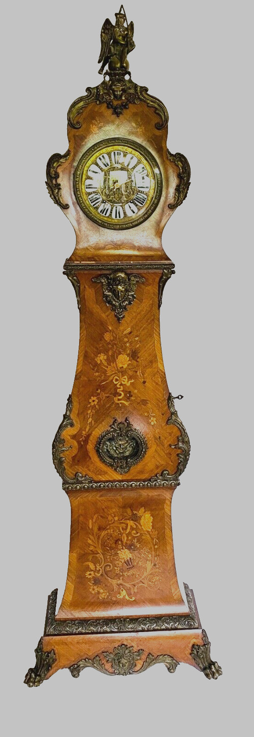 Louis XV style regulator in inlaid beach wood 20th century