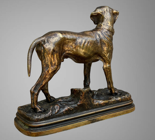 BRONZE ANCIEN SIGNÉ "ALFRED DUBUCAND 1828-1894 " REPRESENTANT UN CHIEN de CHASSE