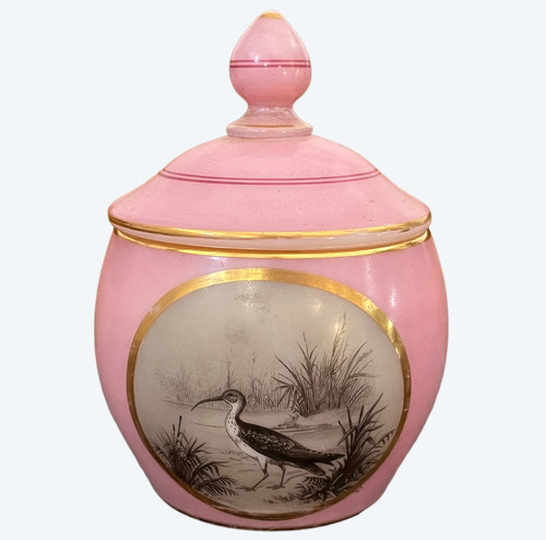 Sugar bowl in pink satin opaline lined with white opaline