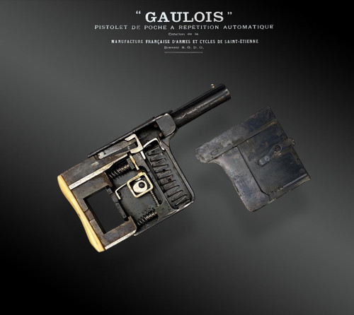 Pistola automatica a ripetizione “GAULOIS” n° 4 con fodero in cuoio fulvo - Francia - XIX secolo