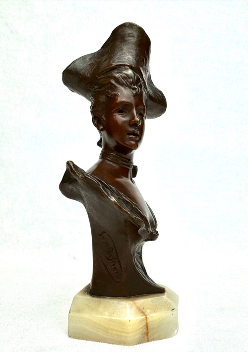 Van der Straeten -Buste en bronze femme au chapeau tricorne 