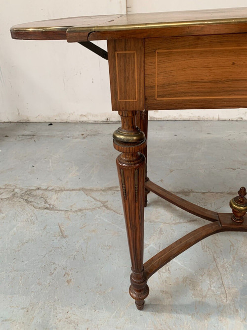Table bureau à battant en palissandre de style Napoléon III