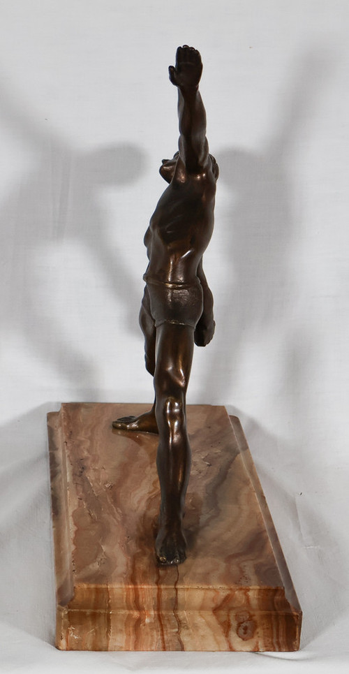 Scultura in bronzo con patina color bronzo periodo Art Déco