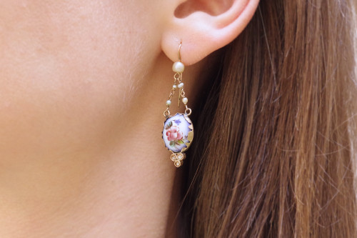 Demi-parure à fleurs et perles XIXe en or 9k, collier perles diamants, fleurs émaillées
