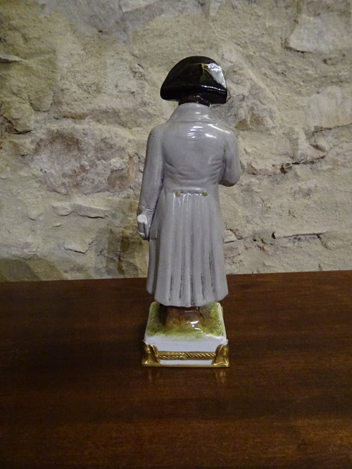 Statuette in Saxony porcelain, Scheibe-Alsbach factory, representing Napoleon Bonaparte