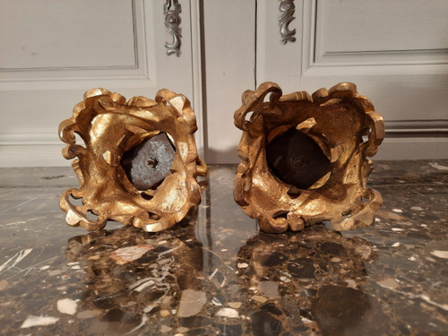 Pair of bronze cherubs in Louis XV style from the 19th century.