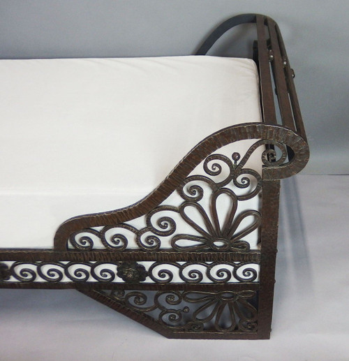 Art Deco Bench Bed