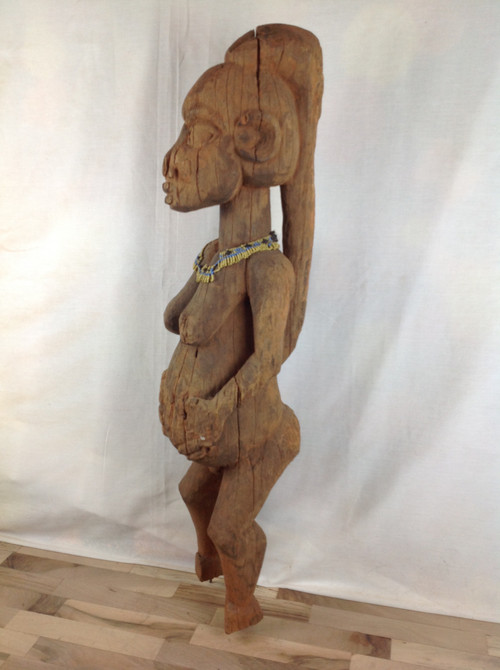 Extremely rare Bimiléké maternity ward, Kingdom of Eastern Bangwa or Batoufam, Cameroon