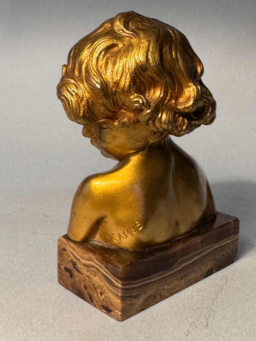 Scultura in bronzo dorato J.-M. CAMUS Busto di bambino