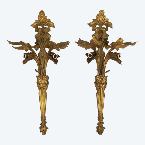 Paire d'Appliques Art Nouveau En Bronze dans le style de Bouval
